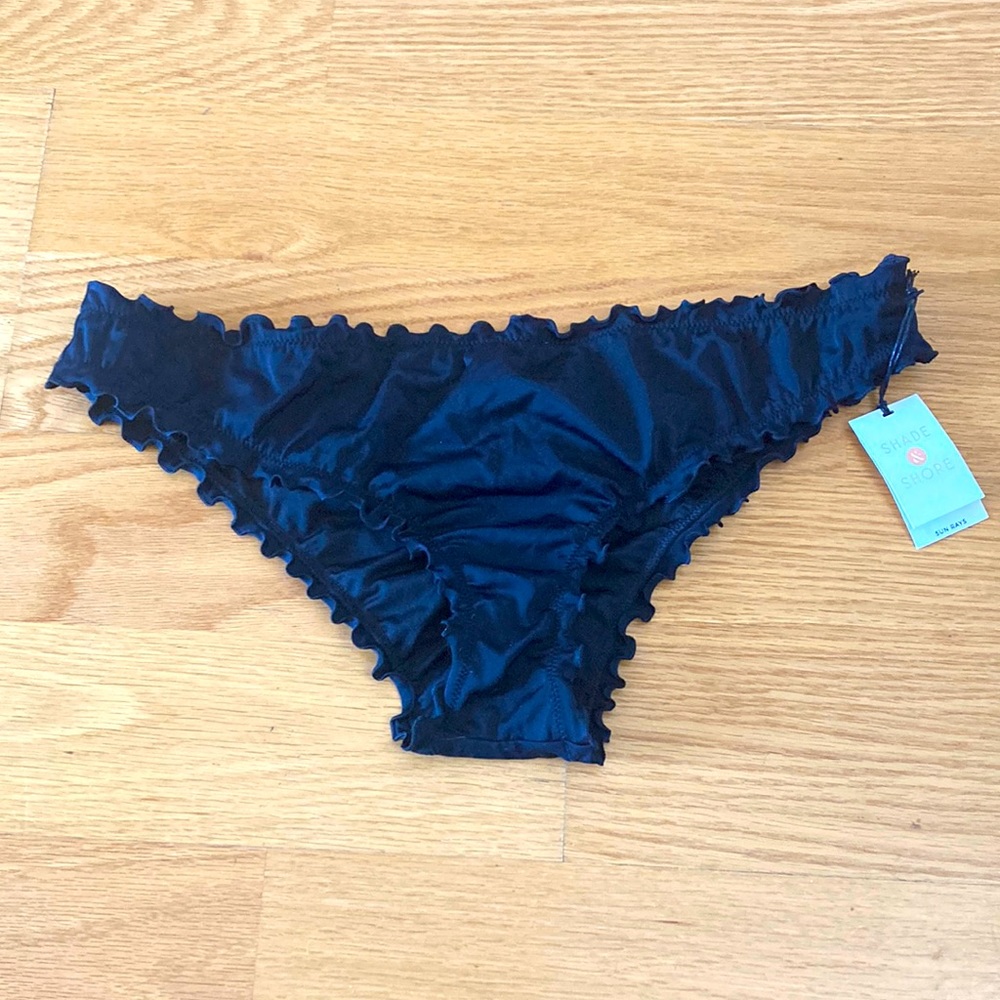 Bikini Bottoms 🖤